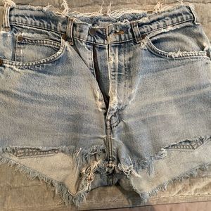 Vintage Levis Shorts 27